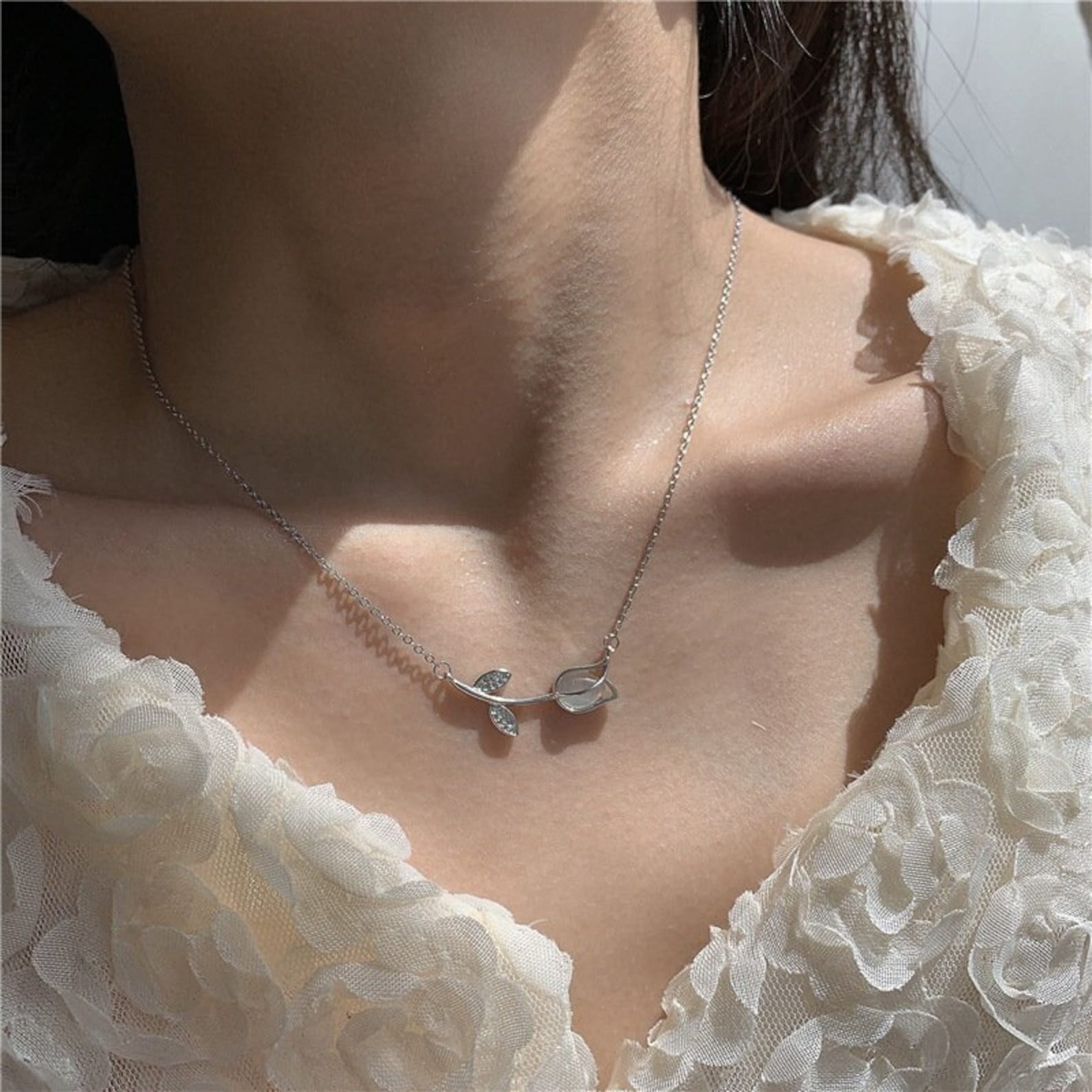 Gifts for Mom, Mothers Day Birthday Gifts for Mom, 925 Silver Necklace, Tulip Flower
