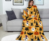 Load image into Gallery viewer, Pumpkin &amp; Ghosts Halloween Sleeve Blanket
