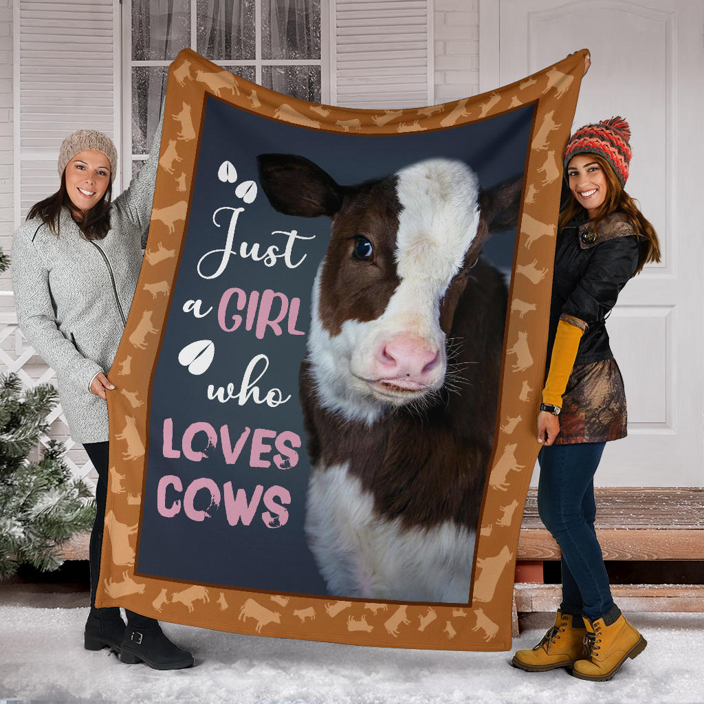 Just a Girl Who Loves Cows Blanket